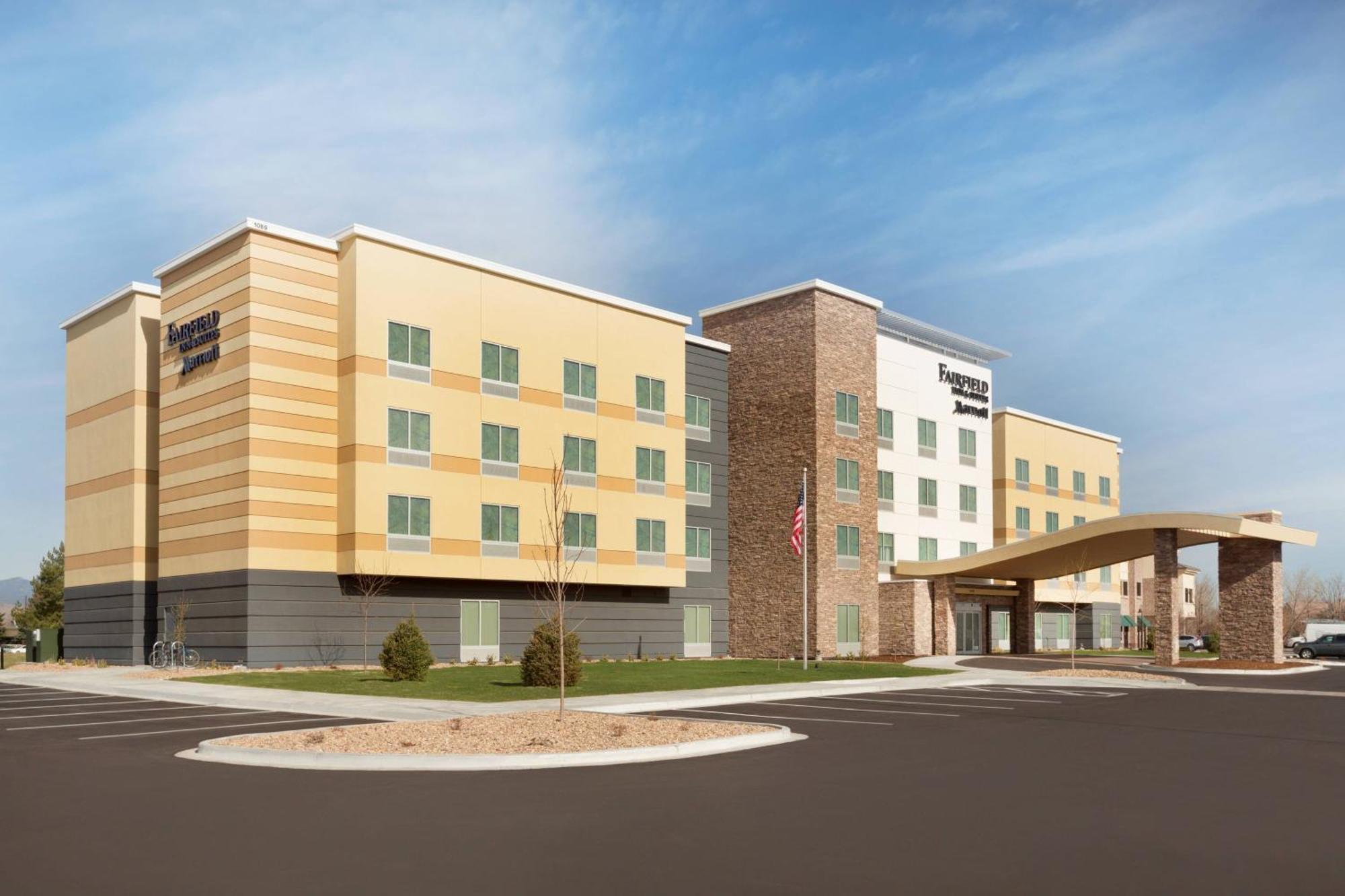 Fairfield Inn & Suites By Marriott Boulder Longmont Exterior photo